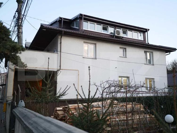 Casa 6 camere, 257 mp, Sf. Ilie, Suceava