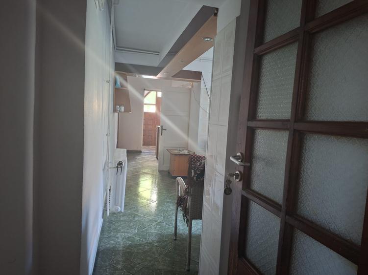 Casă tip duplex D+P+1E+M de vânzare – Ploiesti, Strada Granitului