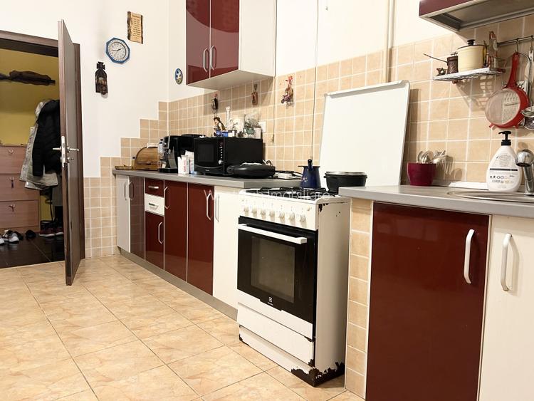 Apartament 4 camere, 120mp utili, cladire istorica, parter - Central - 7
