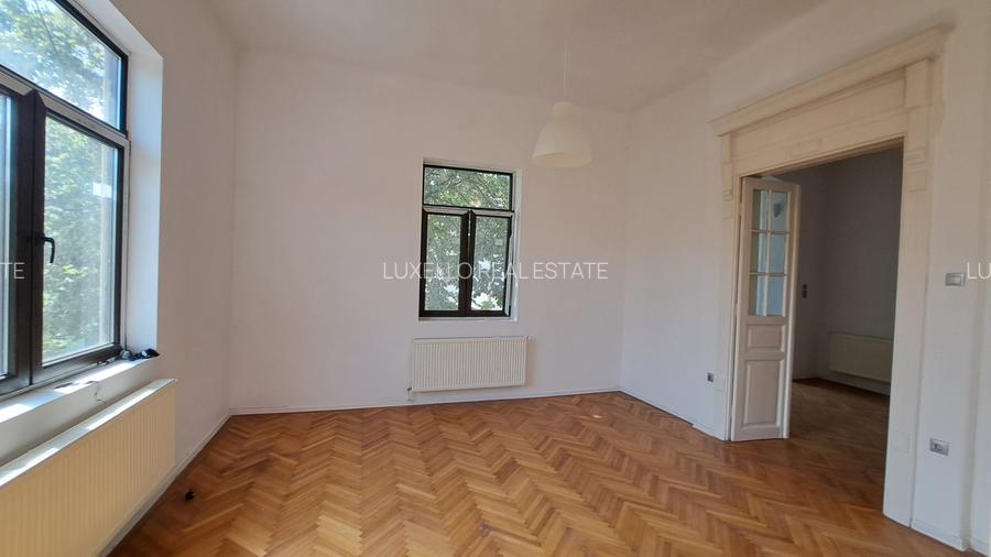 VILA PARIS 16 - 25