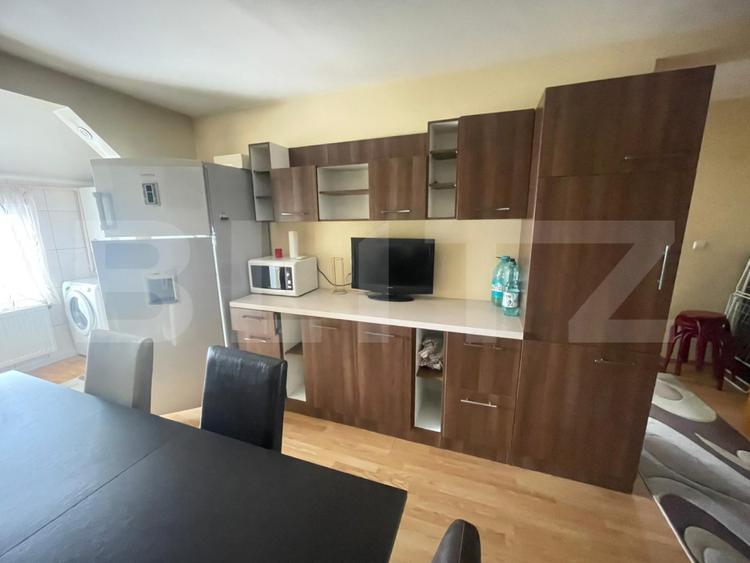 Apartament cu 3 camere si loc de parcare, zona Dumbrava Nord