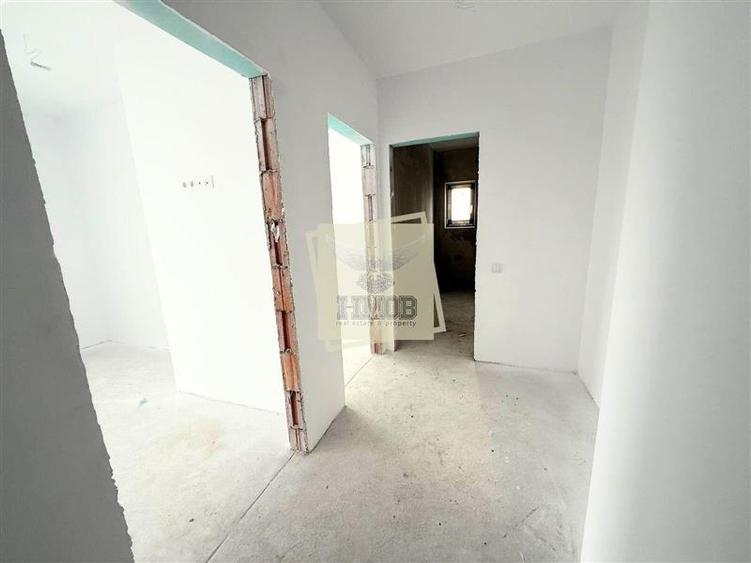 Apartament intabulat cu 3 camere etaj 2 balcon si parcare pe Doamna Stanca