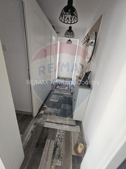 Apartament cu 3 camere de vânzare - 6