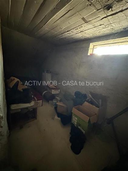 CASA SOLIDA CU TEREN SI CURTE,  BOCSA VASIOVA. COMISION ZERO - 32