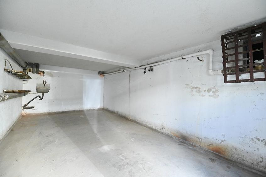 Calea Victoriei -Moxa, 150 mp, compartimentare perfecta, 2/4, garaj la demisol