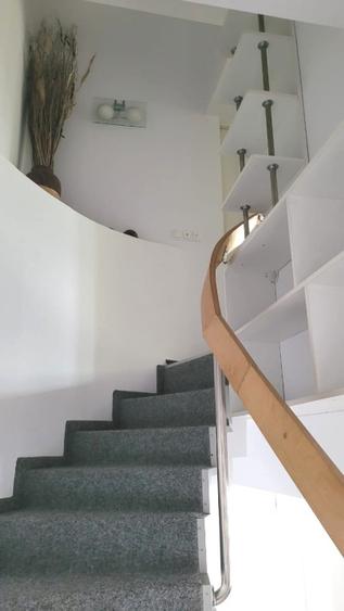 Apartament cu 3 camere de închiriat în zona CENTRU