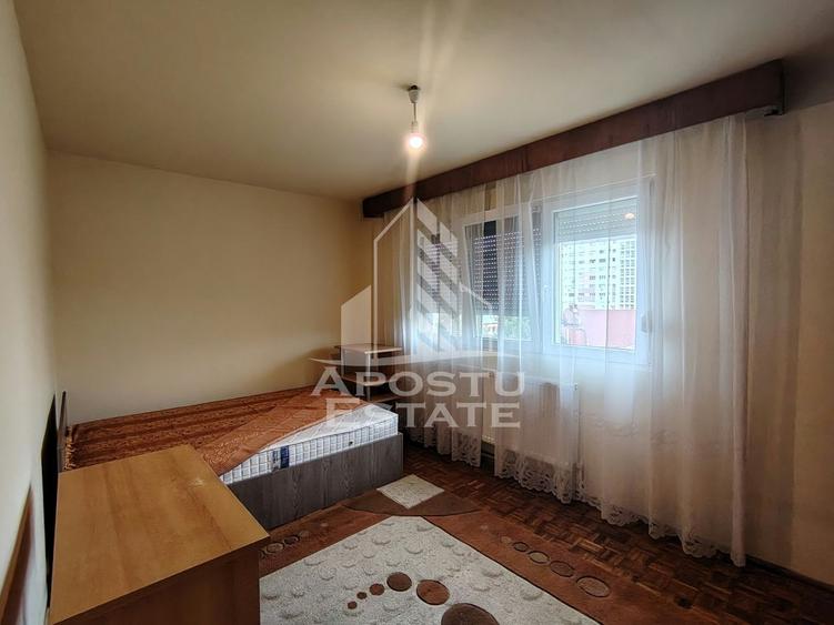 Apartament de inchiriat cu 3 camere, Complexul Studentesc - Timisoara