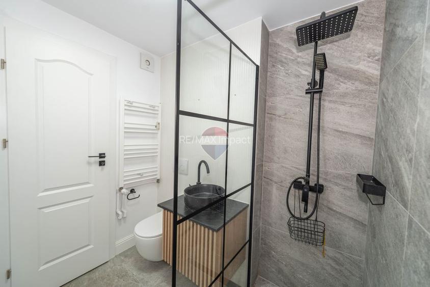 Apartament 3 camere de vanzare, balcon, renovat,  Berceni, sector 4 - 21