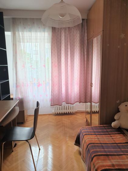 Apartament 3 camere, loc parcare Banu Manta / 1 Mai