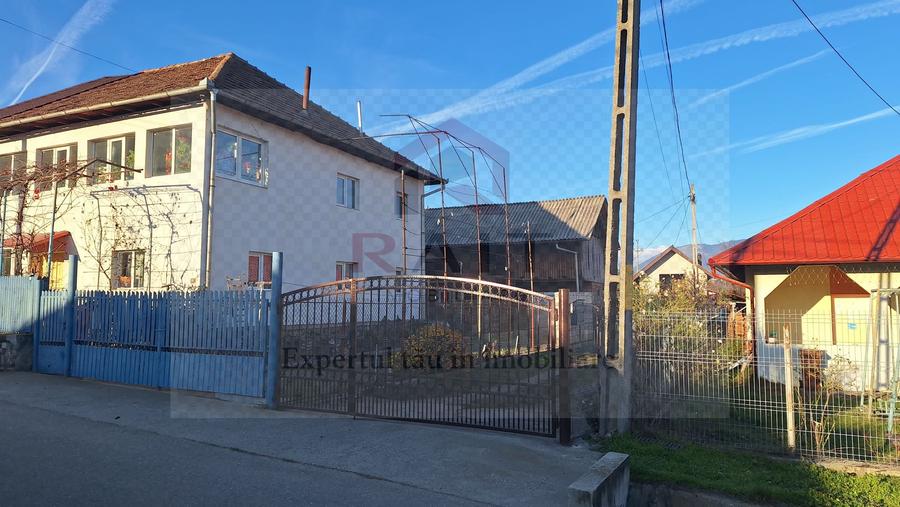 Casă individuală 6 camere de vânzare Corbeni Oeștii Ungureni Argeș