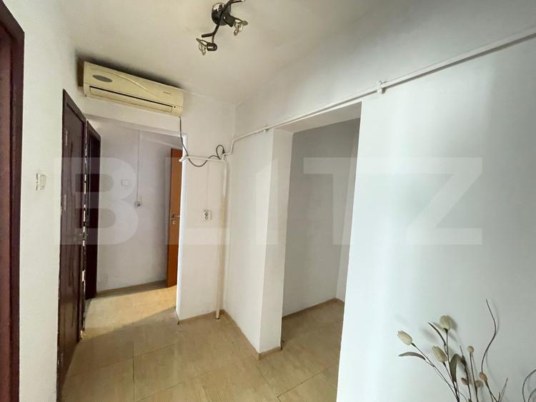 Apartament 2 camere decomandat,50mp, zona Intim