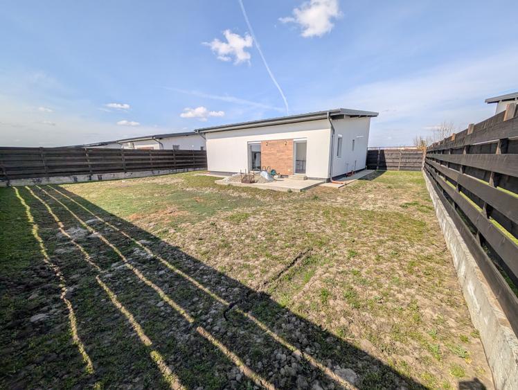 Casa 3 camere 84mp | 0 comision | Balotesti Lahovari 450mp teren