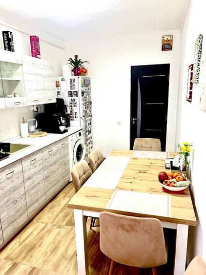 Apartament 2 camere, decomandat, parcare – Lunca Cetățuii, Editurii