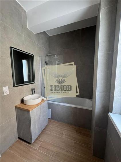 Apartament nou 3 camere balcon si parcare in zona Rahovei