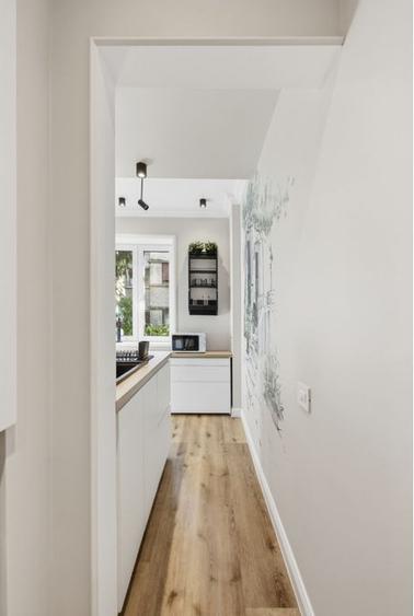 Apartament de 3 camere, 63 mp, boxă la subsol, balcon închis, Calea Floreasca