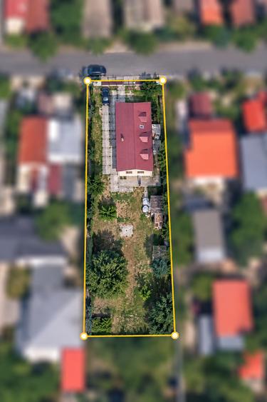 Casa in centrul comunei Tunari, la rosu