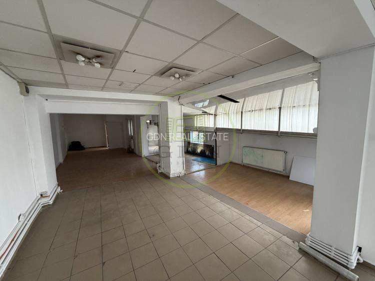 Spatiu comercial S+P+2, 308mp utili, cartier 1 Mai, zona Facultatea de Medicina - 5