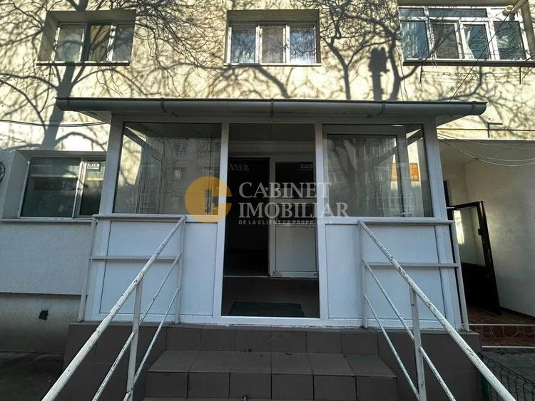 2 camere, parter – Nicolina 1 – ideal locuință sau sediu firmă