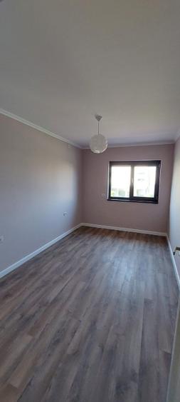 Proprietar vand duplex la cheie in Covaci
