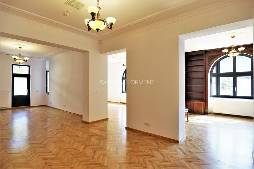 Vila Renovata - Birouri/ Clinica/ Showroom - Piata Romana - 3