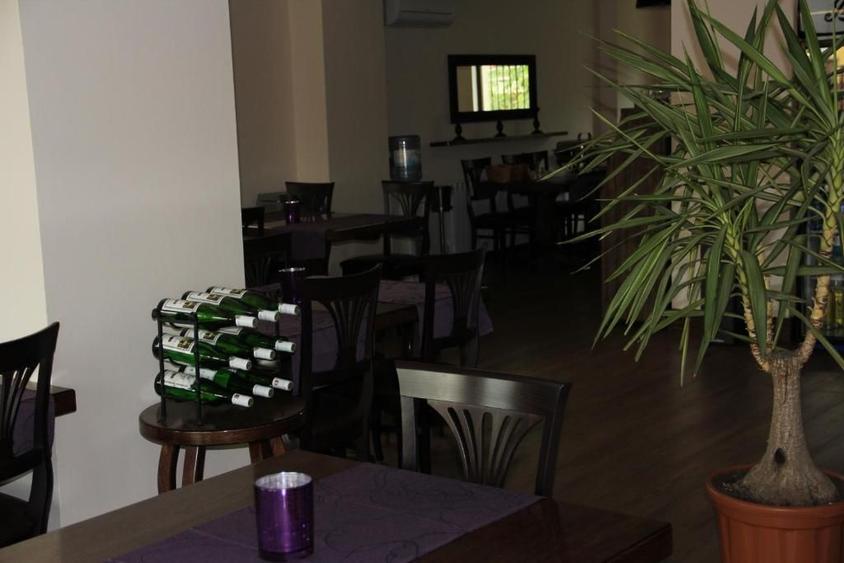 HOTEL 3 STELE, 5 NIVELE, MAMAIA NORD KM 0 ZONA ALEZZI