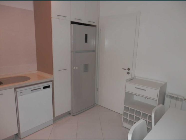 Pipera: Apartament cu 3 camere ansamblu cu piscina si gym !