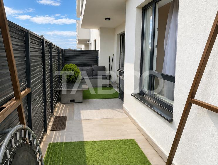 Apartament decomandat de vanzare 3 camere si gradina