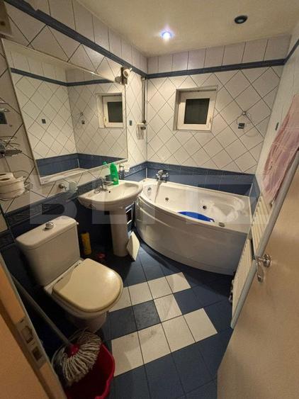 Apartament 5 camere zona Imparatul Traian