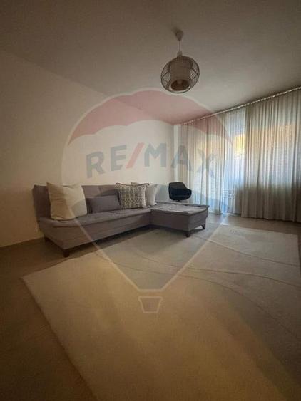 Apartament spațios cu 3 camere de închiriat – Baciu (zona Primăriei)