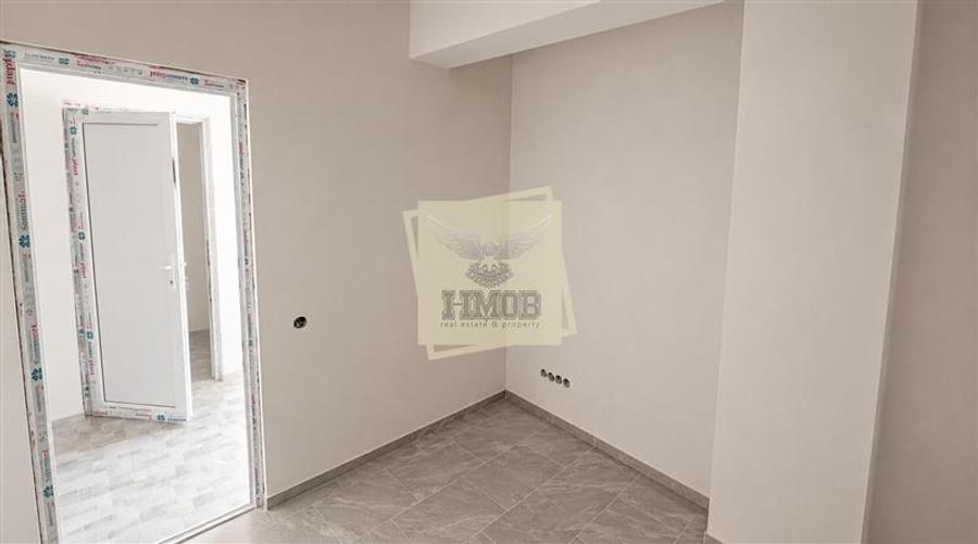 Spatiu comercial | 79 mp | Vitrina generoasa | 2 locuri de parcare | Turnisor
