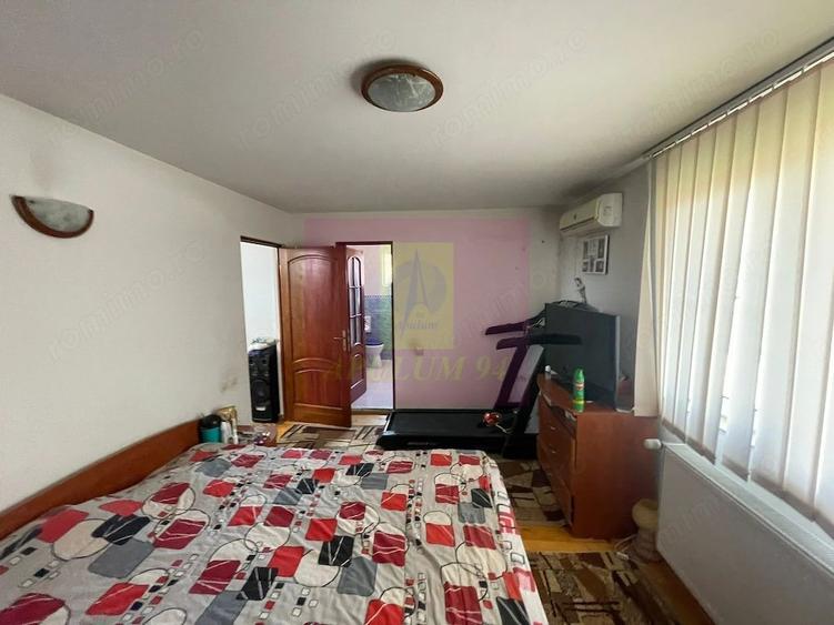 Casa, 5 camere si curte, locatie centrala in Pantelimon, Ilfov
