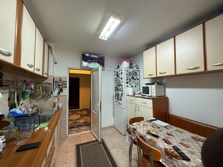 Apartament 4 camere – Poarta 6 – Etaj 2