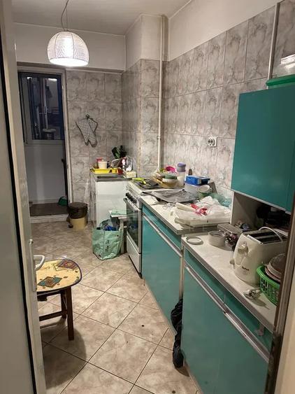 2 camere Dorobanți decomandat, an 1979, metrou, 52 mp, reabilitat