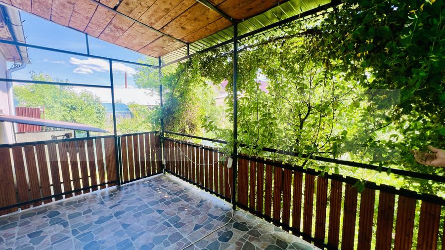 Casa de vanzare 96 mp, 3 camere