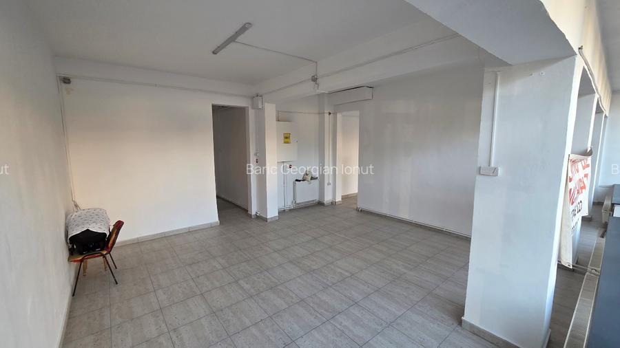 Inchiriez spatiu comercial Rm Sarat, Kogalniceanu, 130mp, 11m vitrina! - 12