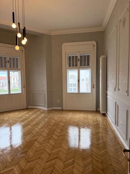 Spațiu elegant de închiriat în clădire istorică Casa Steiner Miks
