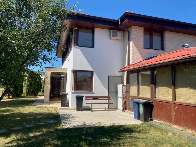 Casa tip duplex, Cartier Terra, 5 camere, P+E, sp 170 mp, teren 512 mp, garaj