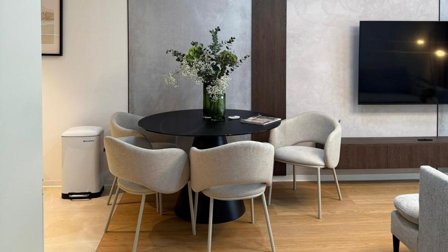 REA1029030 APARTAMENT SUPERB l MOBILAT l UTILAT l GARAJ l ONE FLOREASCA TOWERS