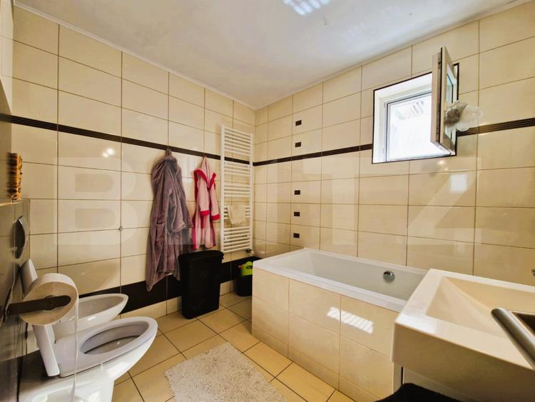 Apartament 3 camere, 76 mp + gradina, Apahida