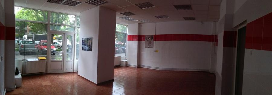Spatiu comercial , stradal statie metrou Pacii