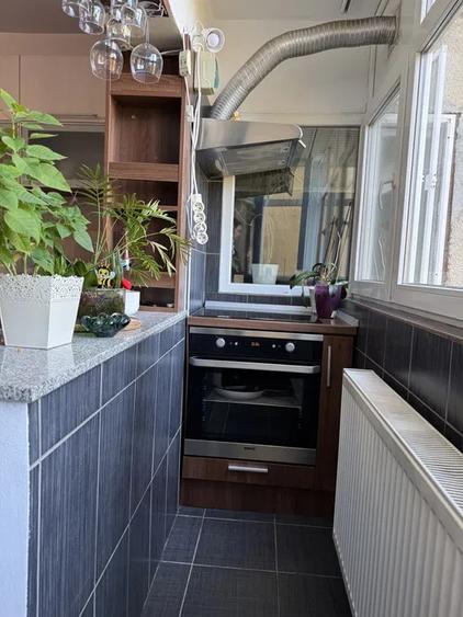 Apartament 3 camere, 2 dormitoare, 56 mp, masina spalat vase, metrou, Lujerului