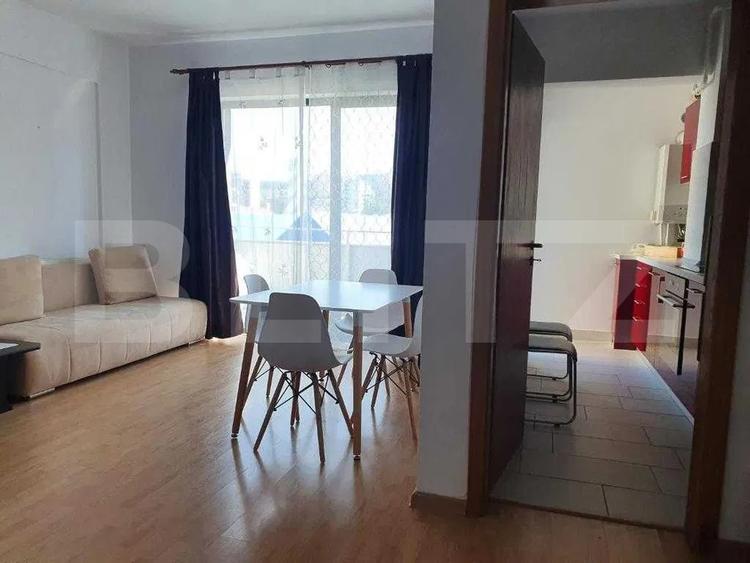 Apartament 1 camera, 40 mp, zona Manastur