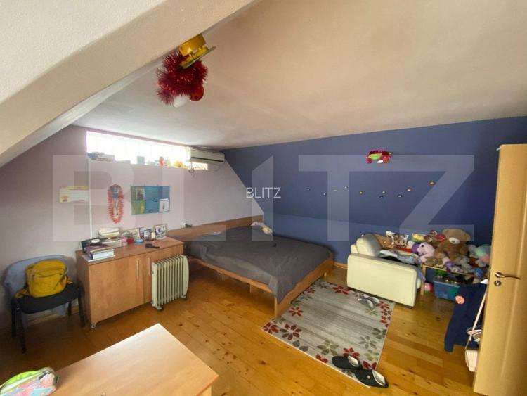 Casa de 284 mp, impartit in 3 apartamente, teren 503 mp, Grivitei Comision 0%! - 13