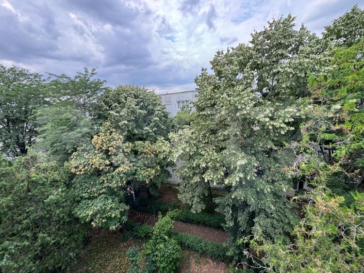 Apartament cu 3 camere, 62 mp, zona Vest - Nicolae Iorga - 14