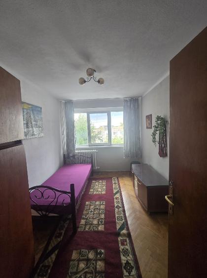Dristor - 1 minut metrou - Apartament 3 camere - confort 1
