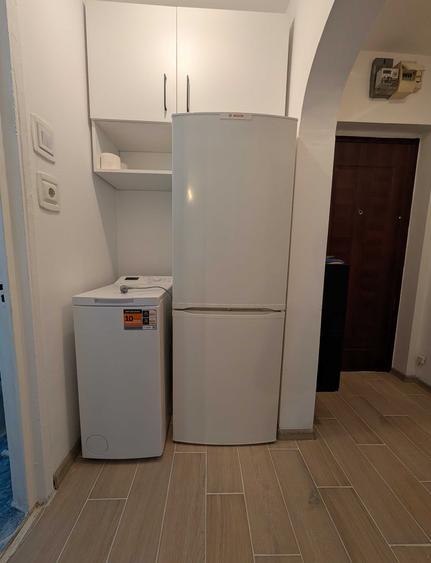 Tineretului Parc,Garsonieră Modernă