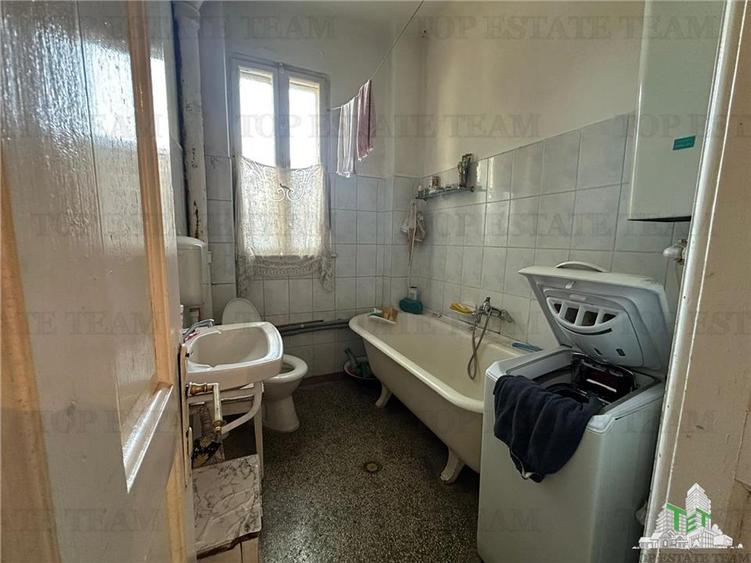 Apartament 3 camere , zona Matache, RS 1, central, pentru locuit sau investitie