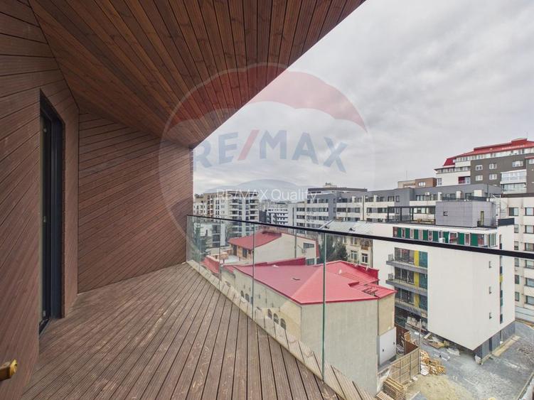 Apartament cu 3 camere ultrafinisat de inchiriat - Zona Decebal - 20