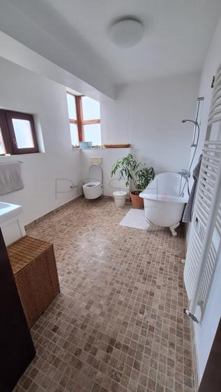 Vila 290 mp utili, Pipera-Iancu Nicolae, resedinta