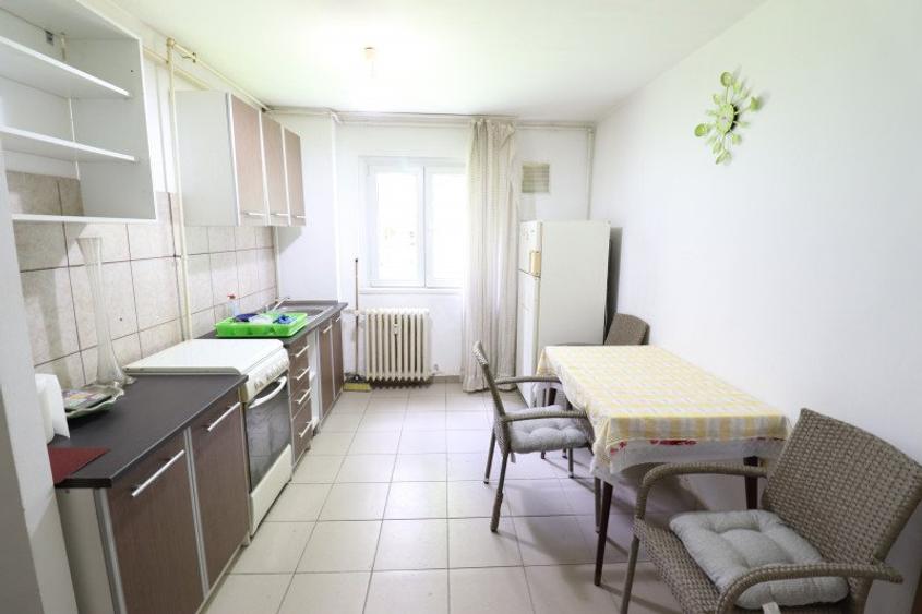 Apartament 3 camere, 64 mp, decomandat, Gheorgheni